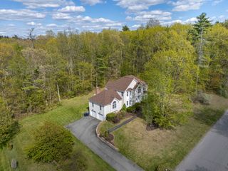 25 Squire Armour Road, Windham, NH 03087