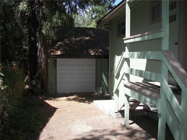 22920 Fir, Crestline, CA 92325