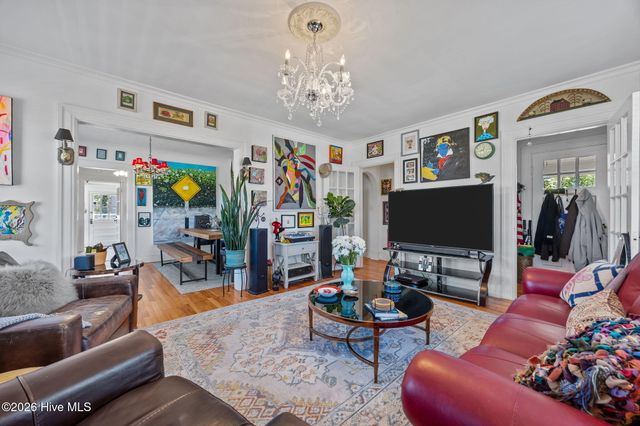 115 N Academy Street, Washington, NC 27889