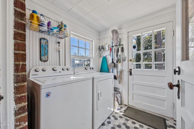 115 N Academy Street, Washington, NC 27889