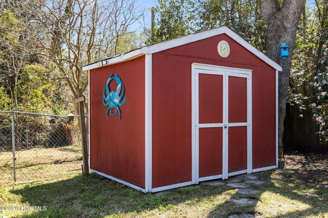 115 N Academy Street, Washington, NC 27889