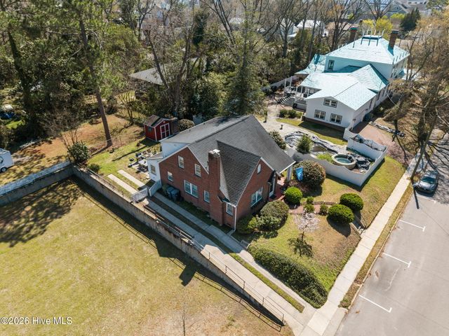 115 N Academy Street, Washington, NC 27889