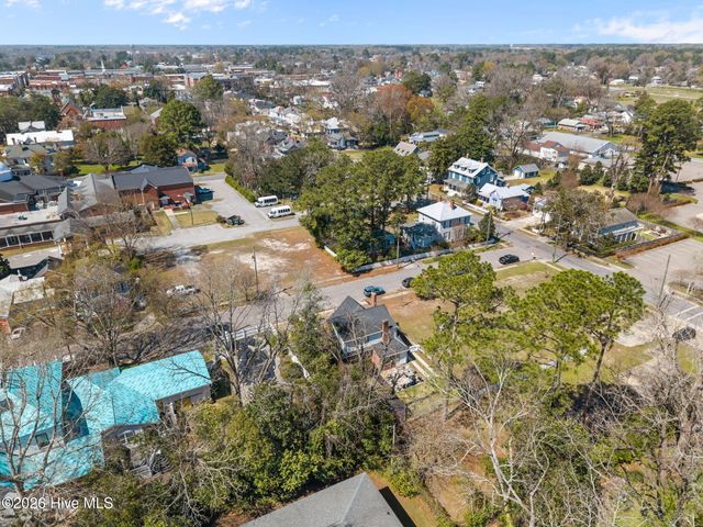 115 N Academy Street, Washington, NC 27889