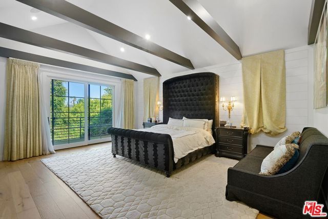 1738 Nichols Canyon Road, Los Angeles, CA 90046