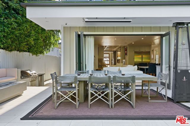 1738 Nichols Canyon Road, Los Angeles, CA 90046