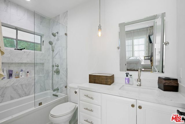 1738 Nichols Canyon Road, Los Angeles, CA 90046