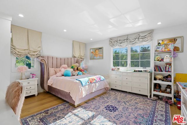 1738 Nichols Canyon Road, Los Angeles, CA 90046