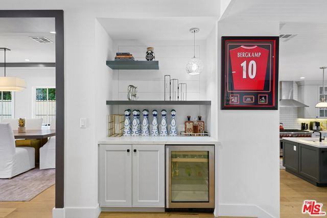 1738 Nichols Canyon Road, Los Angeles, CA 90046