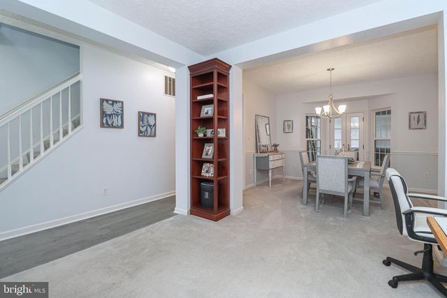 1724 ALGONQUIN RD, Frederick, MD 21701
