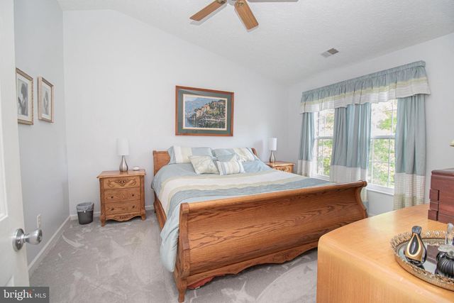 1724 ALGONQUIN RD, Frederick, MD 21701