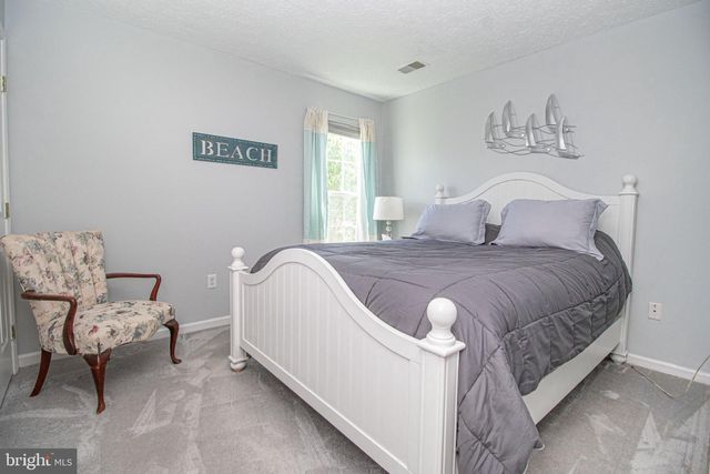 1724 ALGONQUIN RD, Frederick, MD 21701