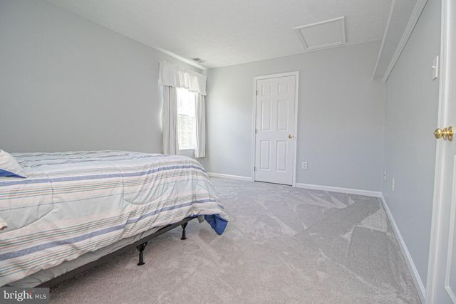 1724 ALGONQUIN RD, Frederick, MD 21701