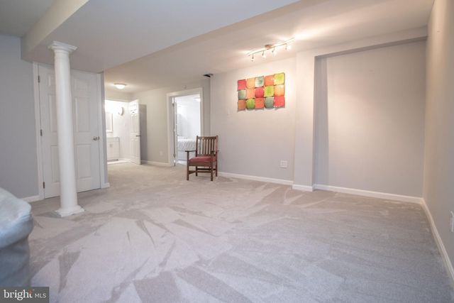 1724 ALGONQUIN RD, Frederick, MD 21701
