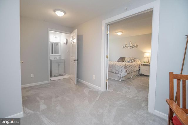 1724 ALGONQUIN RD, Frederick, MD 21701
