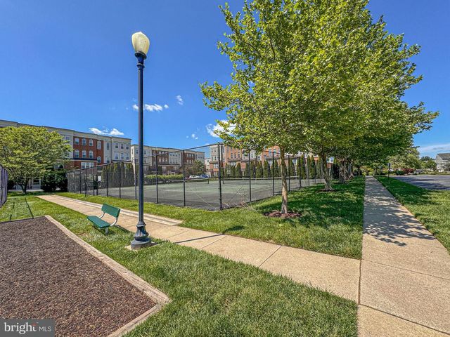1724 ALGONQUIN RD, Frederick, MD 21701