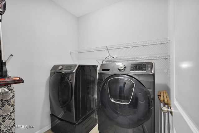 5043 REDFORD MANOR Drive, Jacksonville, FL 32258