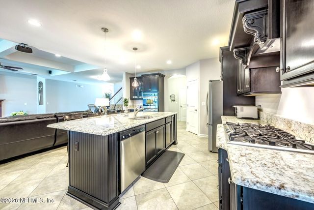 5043 REDFORD MANOR Drive, Jacksonville, FL 32258