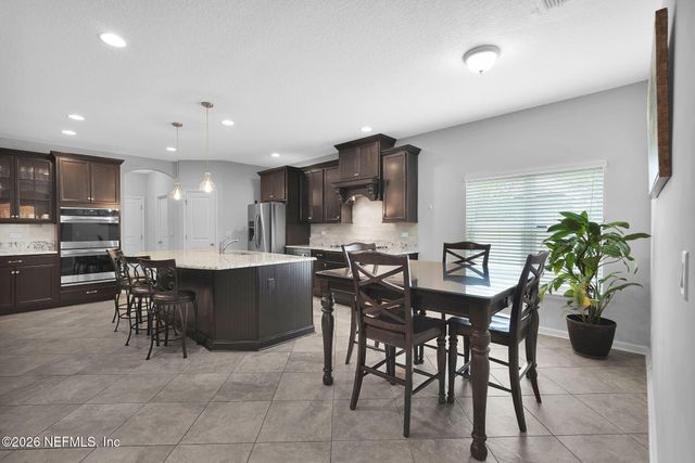 5043 REDFORD MANOR Drive, Jacksonville, FL 32258