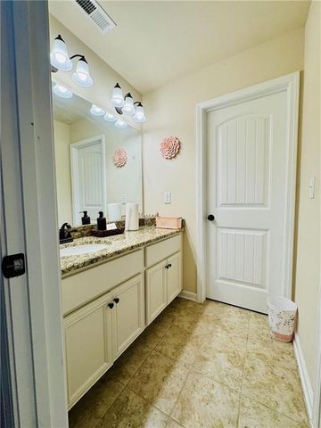 211 Alderleaf Court, Mcdonough, GA 30252