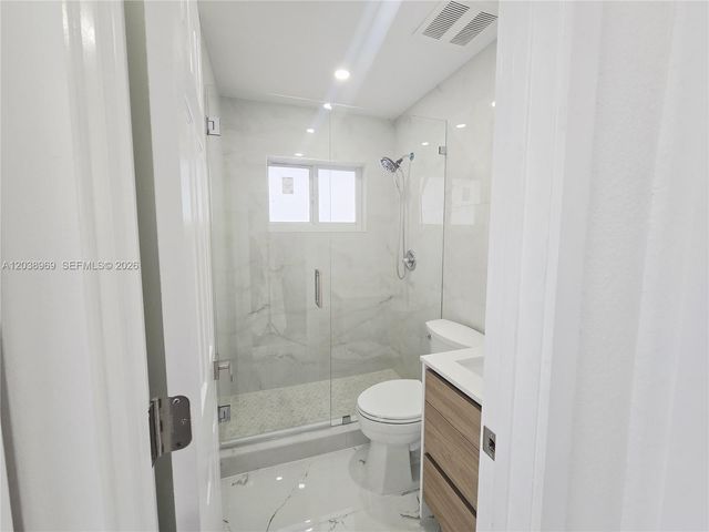 2530 NW 111th Street, Miami, FL 33167