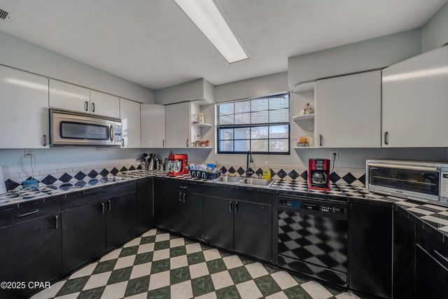 922 N East Avenue, Panama City, FL 32401