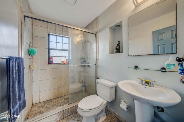 922 N East Avenue, Panama City, FL 32401