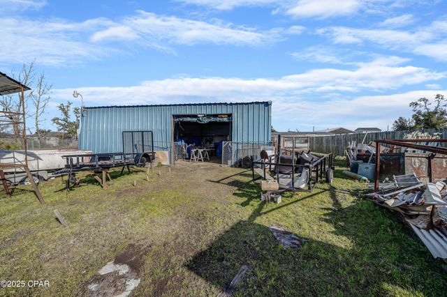 922 N East Avenue, Panama City, FL 32401