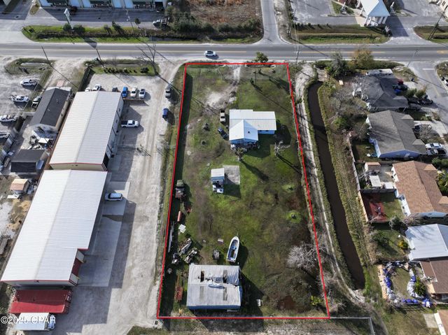 922 N East Avenue, Panama City, FL 32401