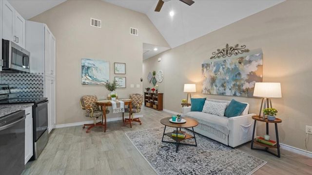 16829 W W Forrestal, Montgomery, TX 77316