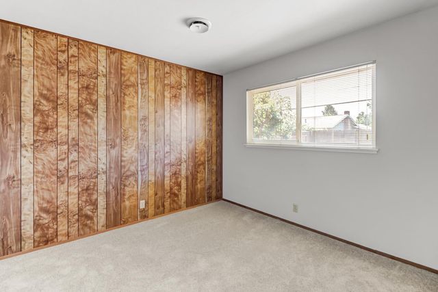 8944 New Dawn Dr, Sacramento, CA 95826
