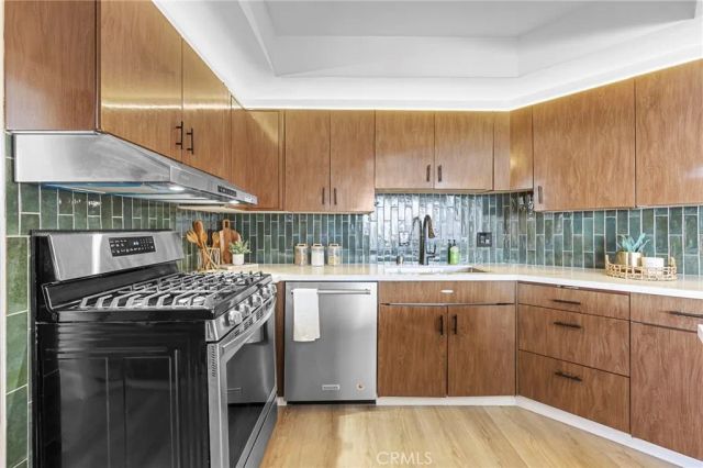 1323 N Spurgeon 2, Santa Ana, CA 92701