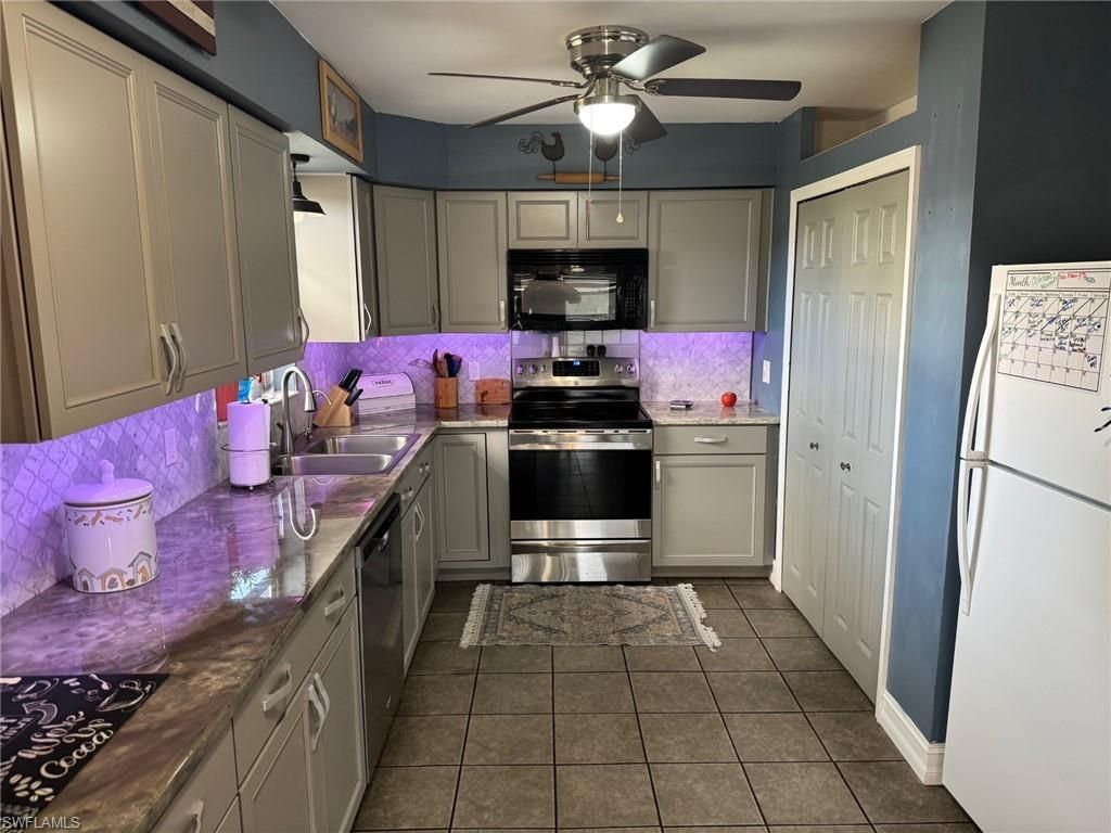 Image 13 of property listing at 1941 NE 14th ST, Cape Coral, FL 33909