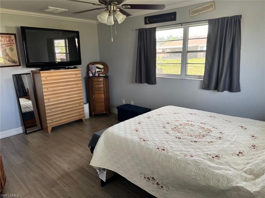 Image 24 of property listing at 1941 NE 14th ST, Cape Coral, FL 33909