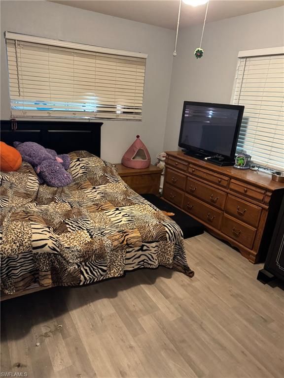 Image 30 of property listing at 1941 NE 14th ST, Cape Coral, FL 33909