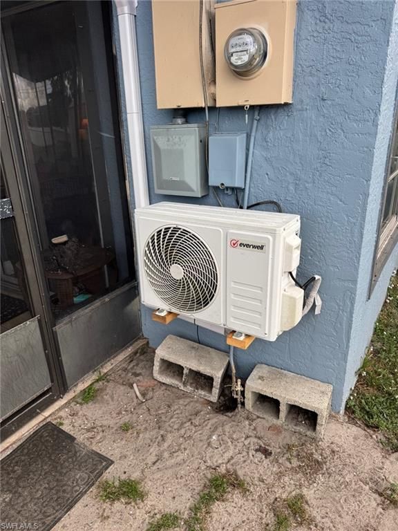 Image 43 of property listing at 1941 NE 14th ST, Cape Coral, FL 33909