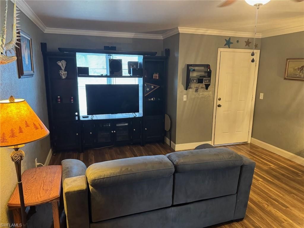 Image 6 of property listing at 1941 NE 14th ST, Cape Coral, FL 33909