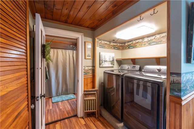 36 Chapel Street, Almond, NY 14804