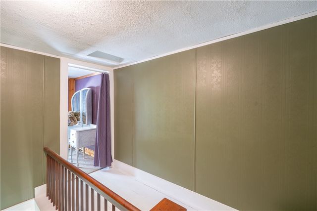 36 Chapel Street, Almond, NY 14804