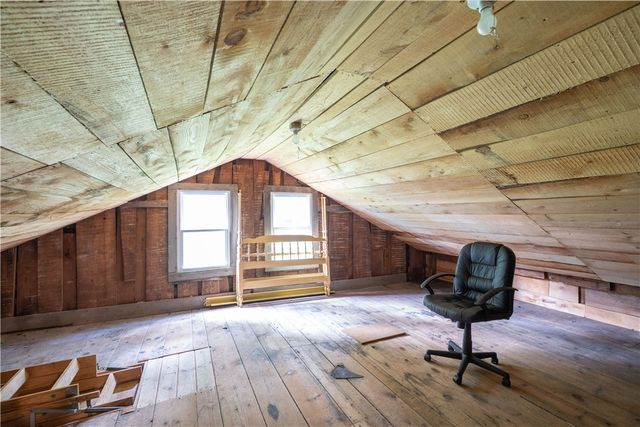 36 Chapel Street, Almond, NY 14804