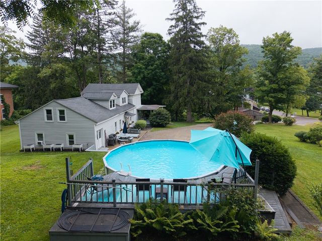 36 Chapel Street, Almond, NY 14804