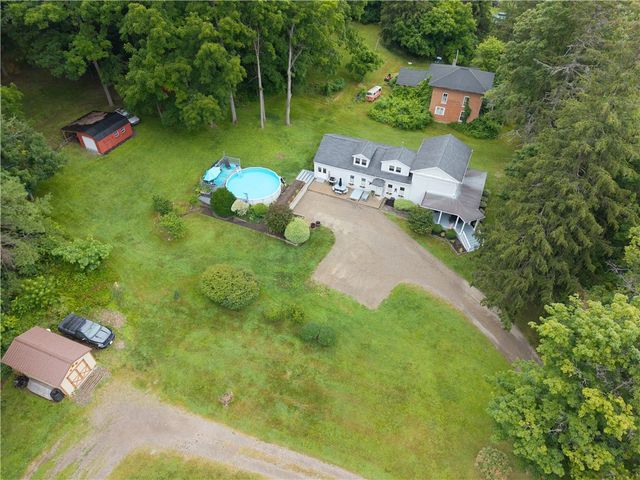 36 Chapel Street, Almond, NY 14804