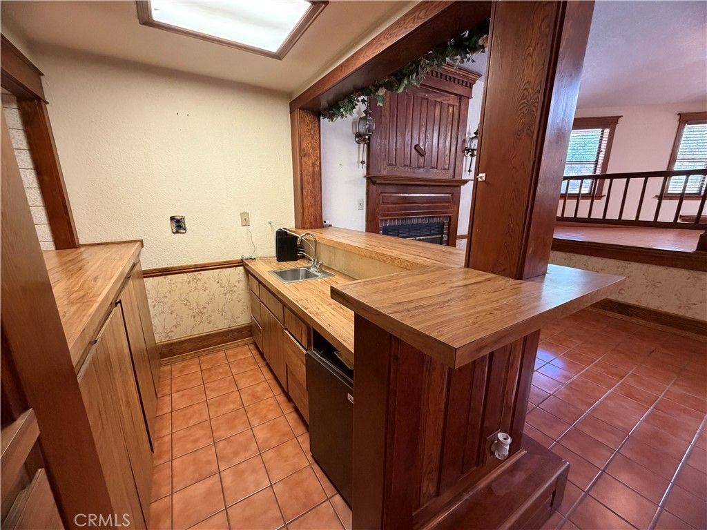Image 16 of property listing at 650 Yucca Avenue, Barstow, CA 92311