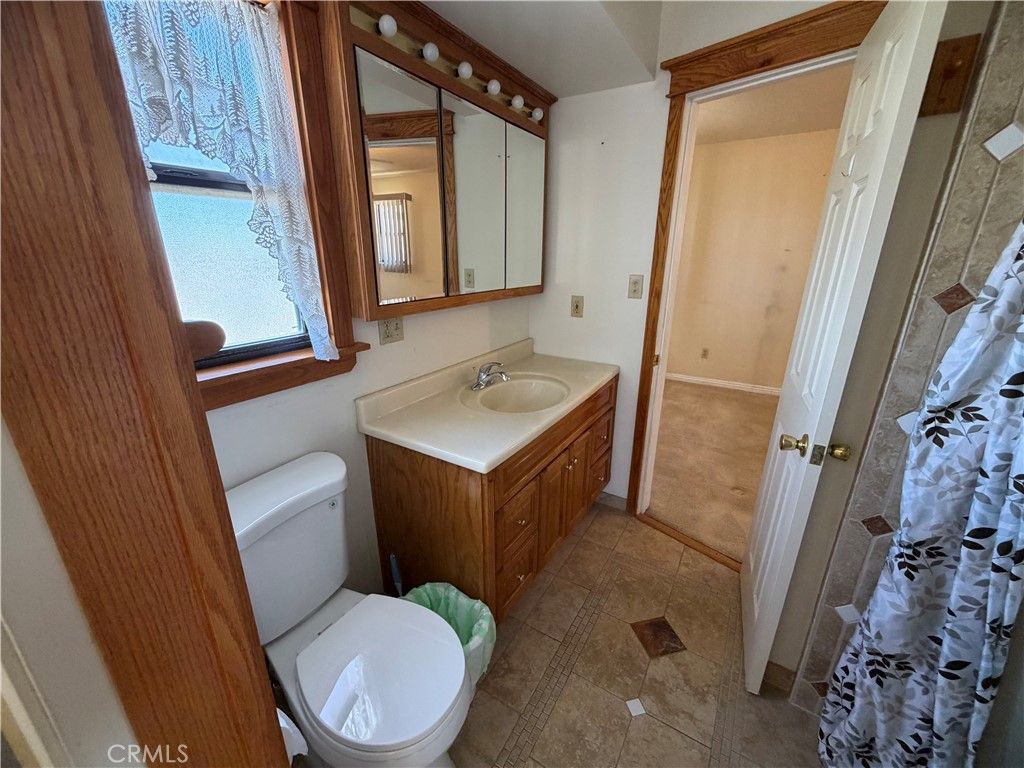 Image 39 of property listing at 650 Yucca Avenue, Barstow, CA 92311