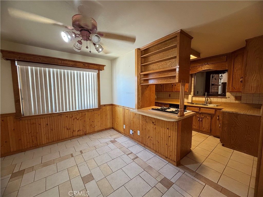 Image 5 of property listing at 650 Yucca Avenue, Barstow, CA 92311