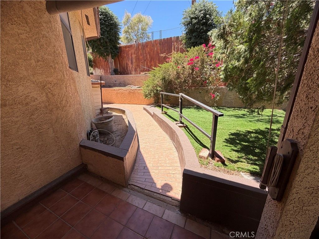 Image 50 of property listing at 650 Yucca Avenue, Barstow, CA 92311