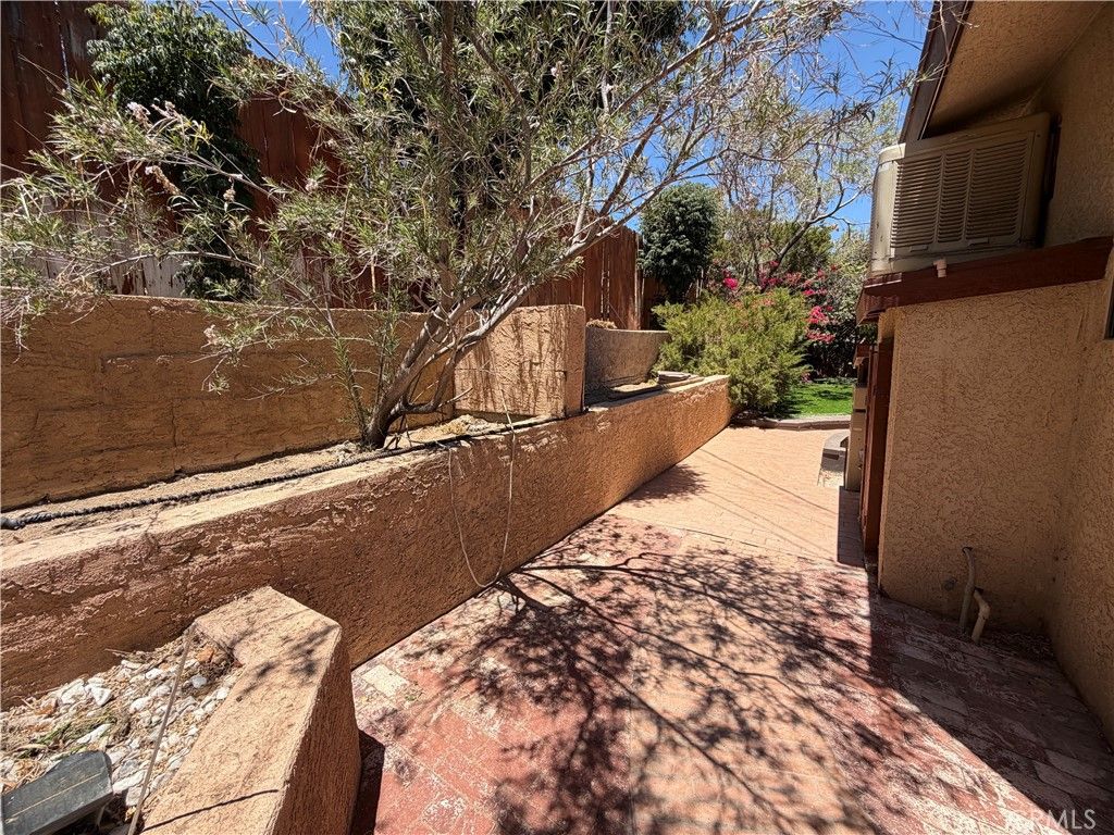 Image 55 of property listing at 650 Yucca Avenue, Barstow, CA 92311