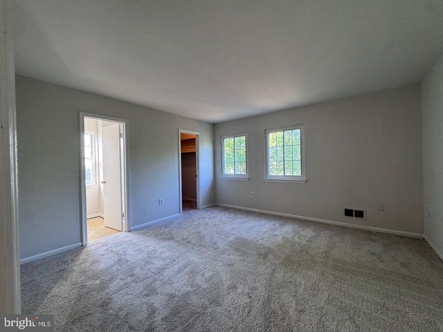 10298 CUB RUN CT, Manassas, VA 20109