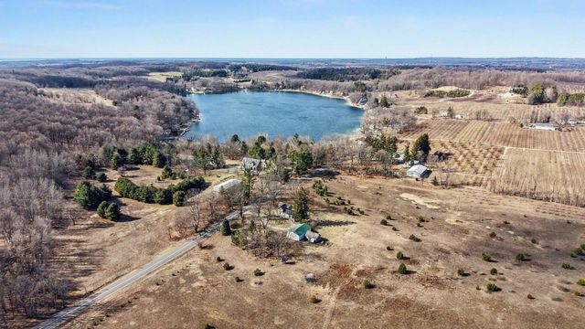 158 N 72nd Avenue, Hart, MI 49420