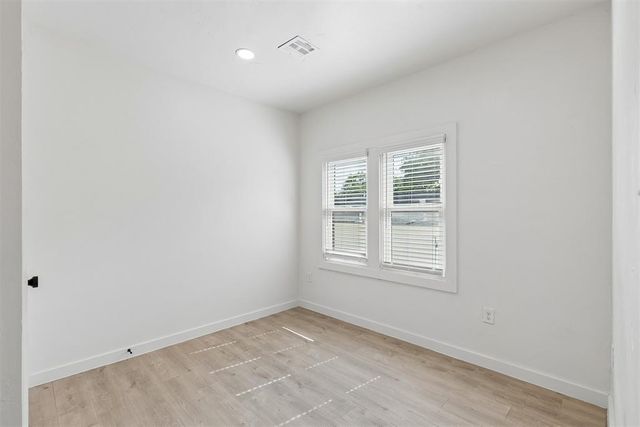 525 NW 27th Street, Oklahoma City, OK 73103