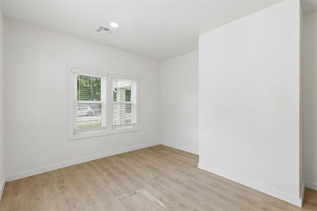 525 NW 27th Street, Oklahoma City, OK 73103